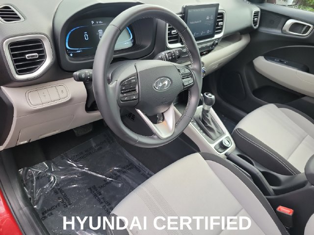 Certified 2023 Hyundai Venue SEL w/ Cargo Package FWD image 8