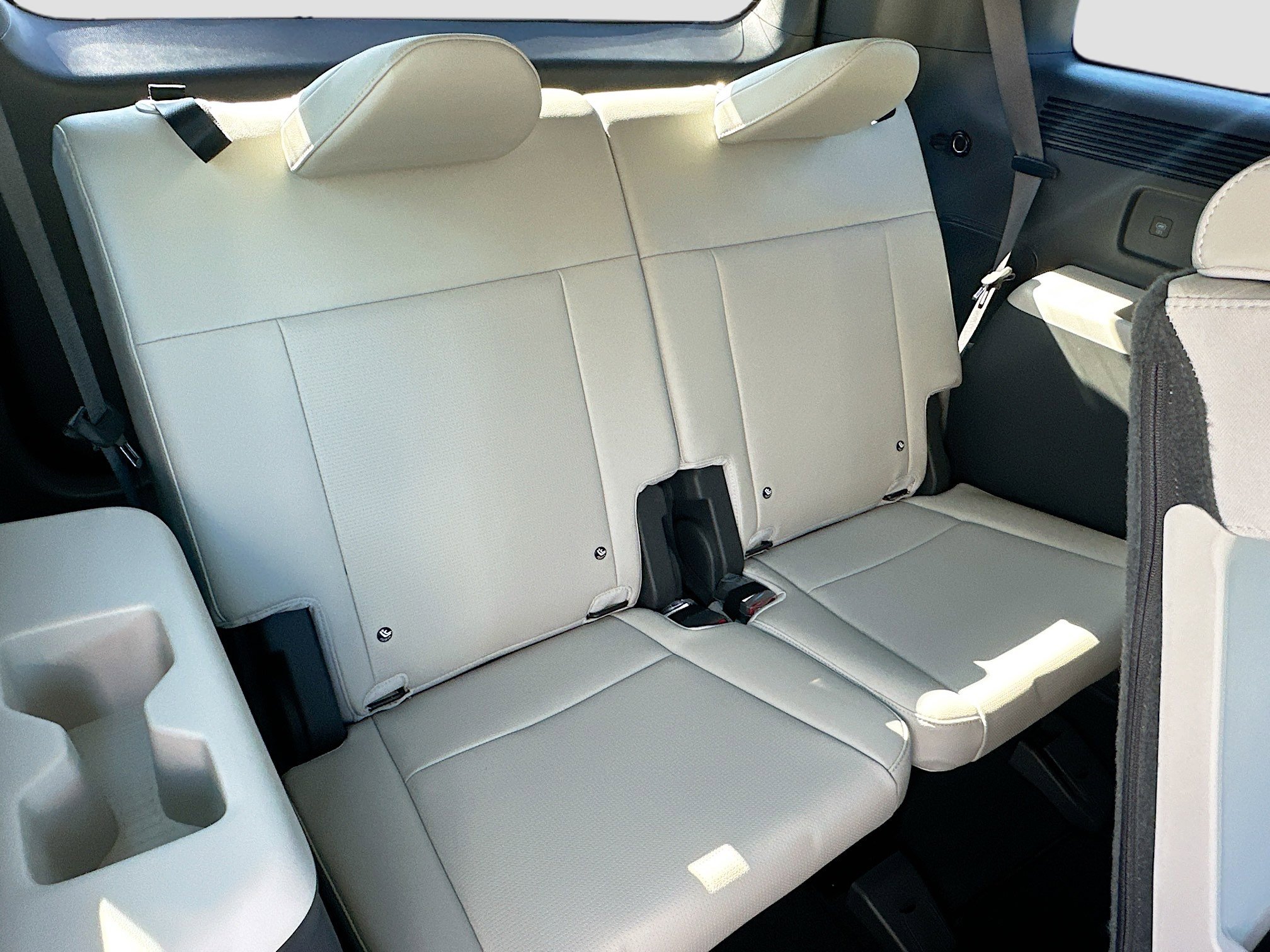 Used 2024 Hyundai Santa Fe Limited FWD image 24