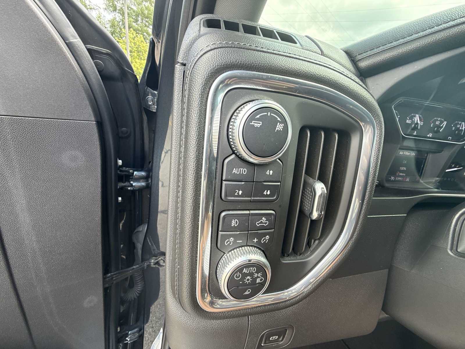 Certified 2019 GMC Sierra 1500 SLT w/ SLT Premium Plus Package AWD/4WD image 18