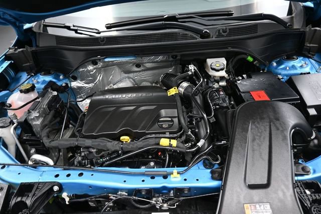 Used 2025 Chevrolet Trax RS w/ Sunroof Package FWD image 31