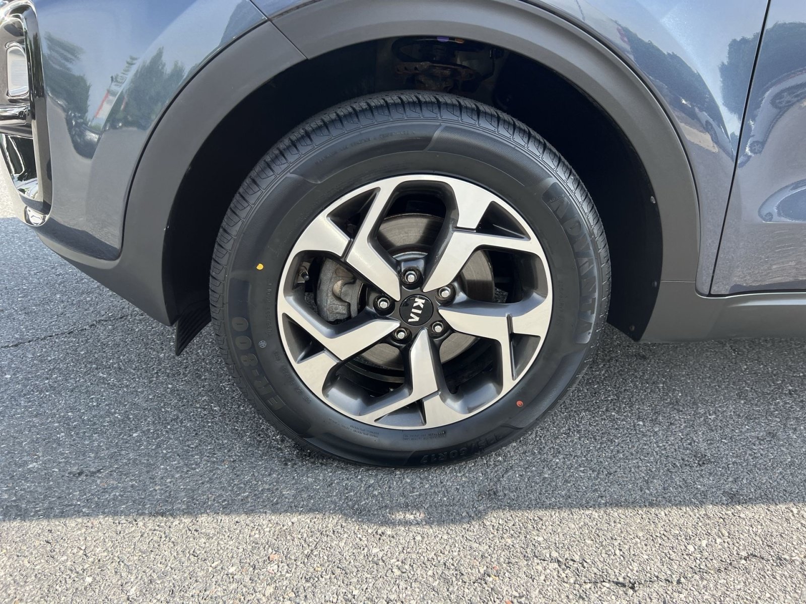 Used 2020 Kia Sportage LX AWD/4WD image 12