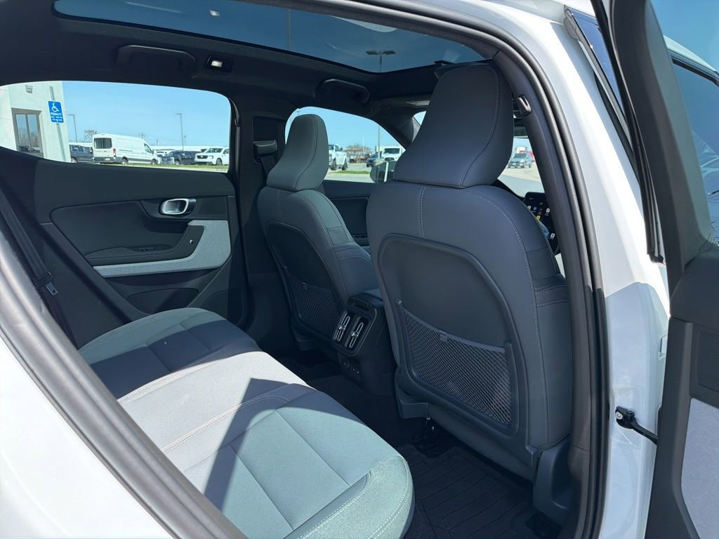 Used 2024 Polestar Polestar 2 image 18