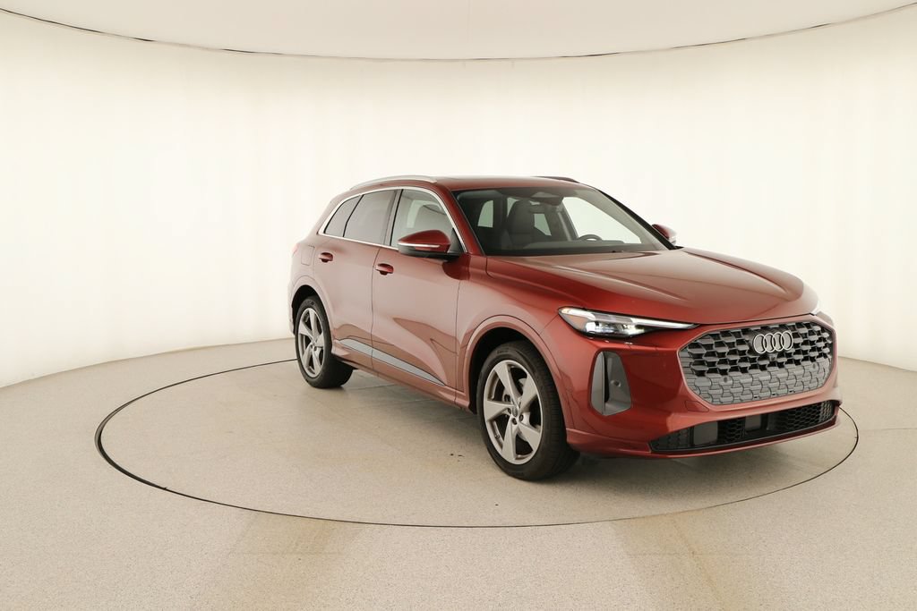 Certified 2025 Audi Q5 Prestige AWD/4WD image 10