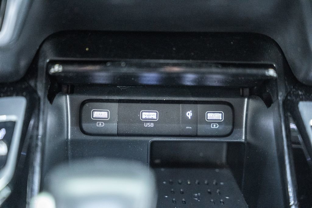 Used 2022 Kia Sorento SX AWD/4WD image 25