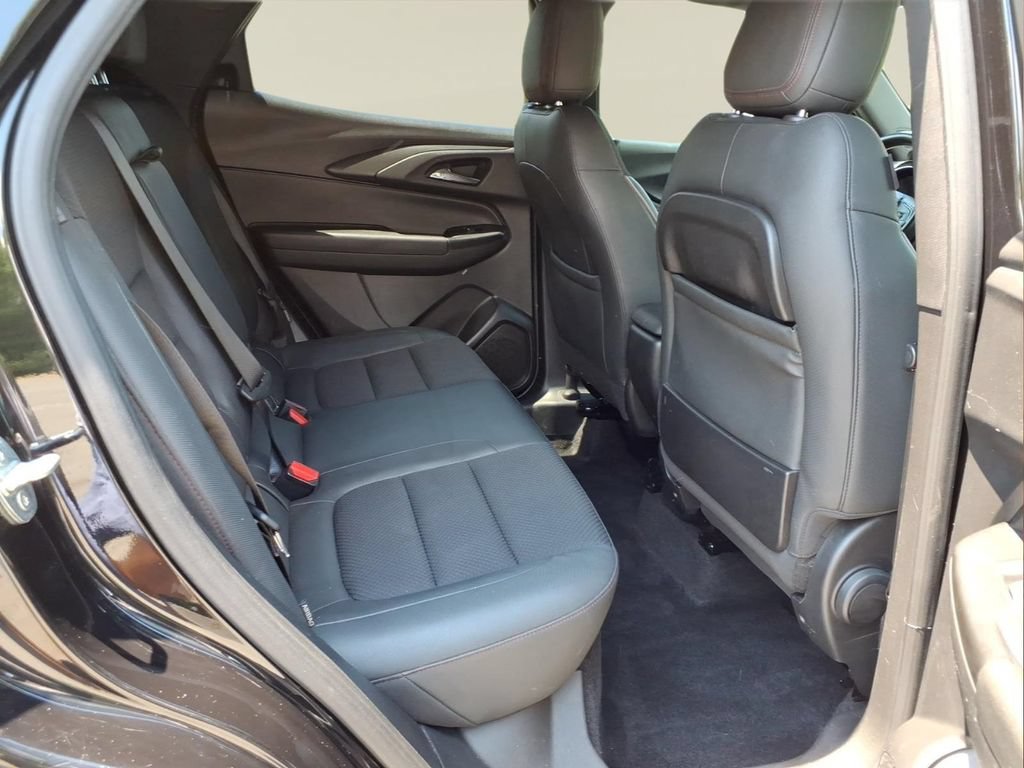 Certified 2021 Chevrolet TrailBlazer RS w/ Convenience Package FWD image 35