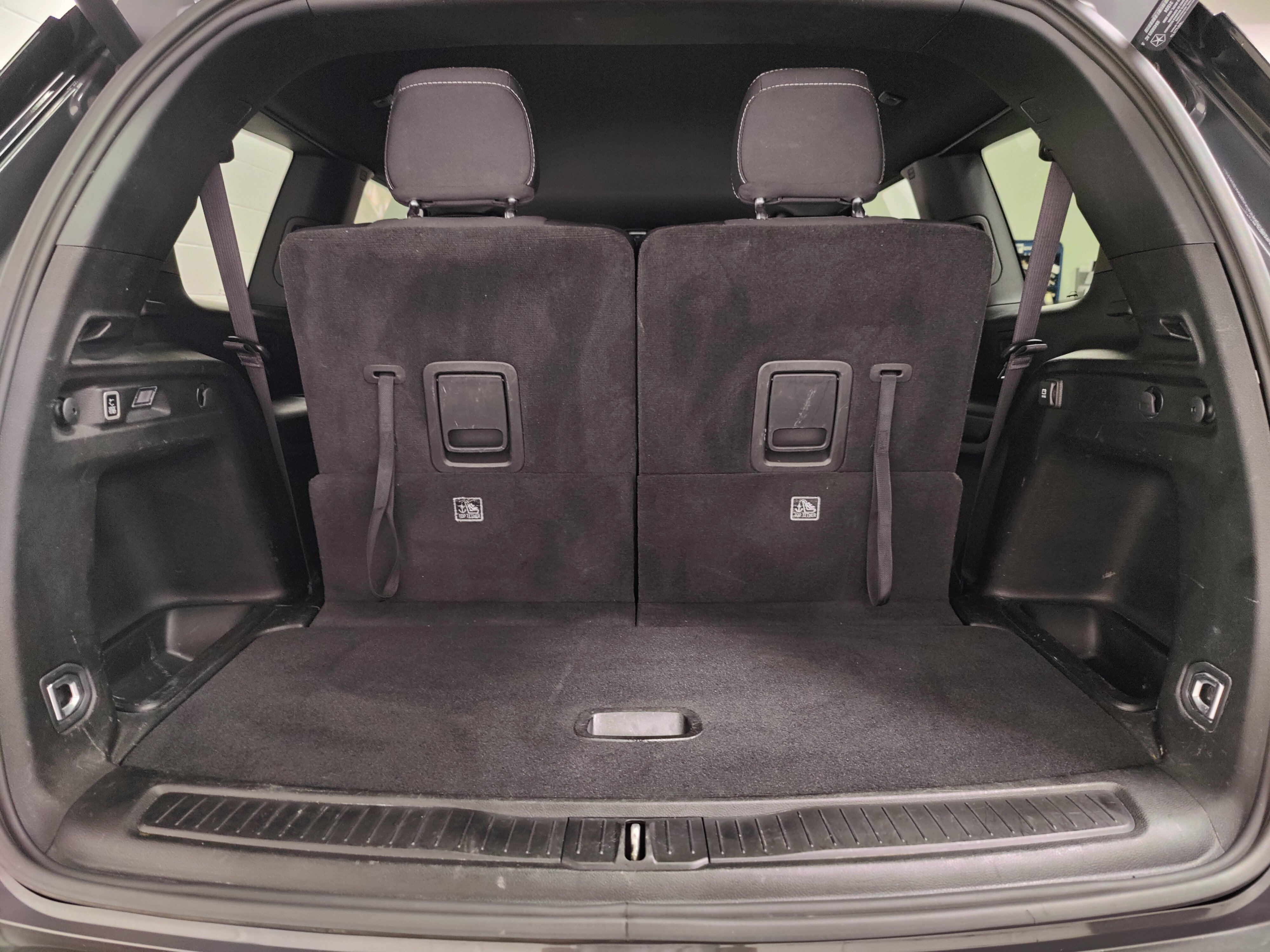 Used 2025 Jeep Grand Cherokee L Laredo w/ Luxury Tech Group I AWD/4WD image 9