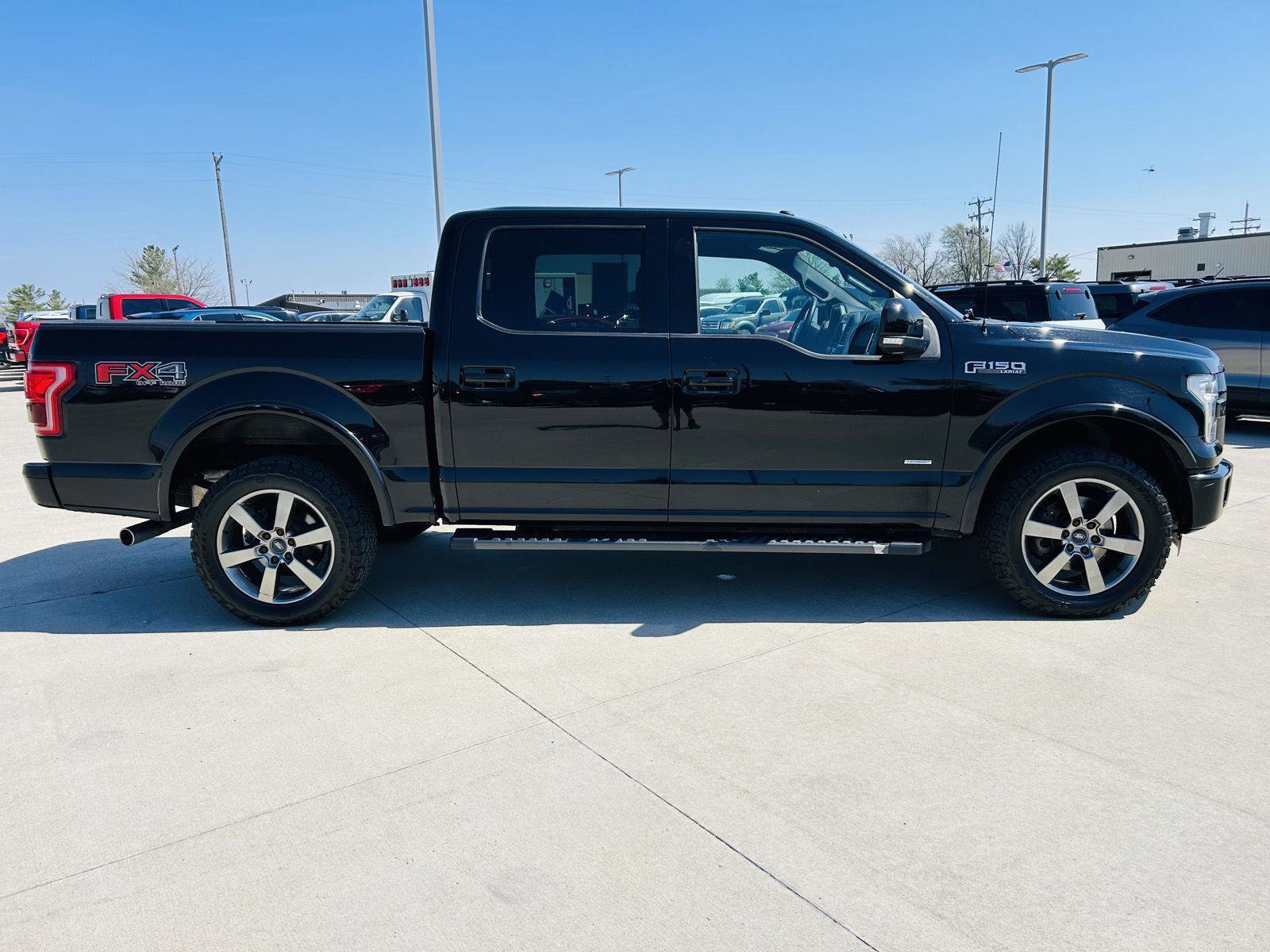 Used 2016 Ford F150 Lariat w/ Equipment Group 502A Luxury image 39