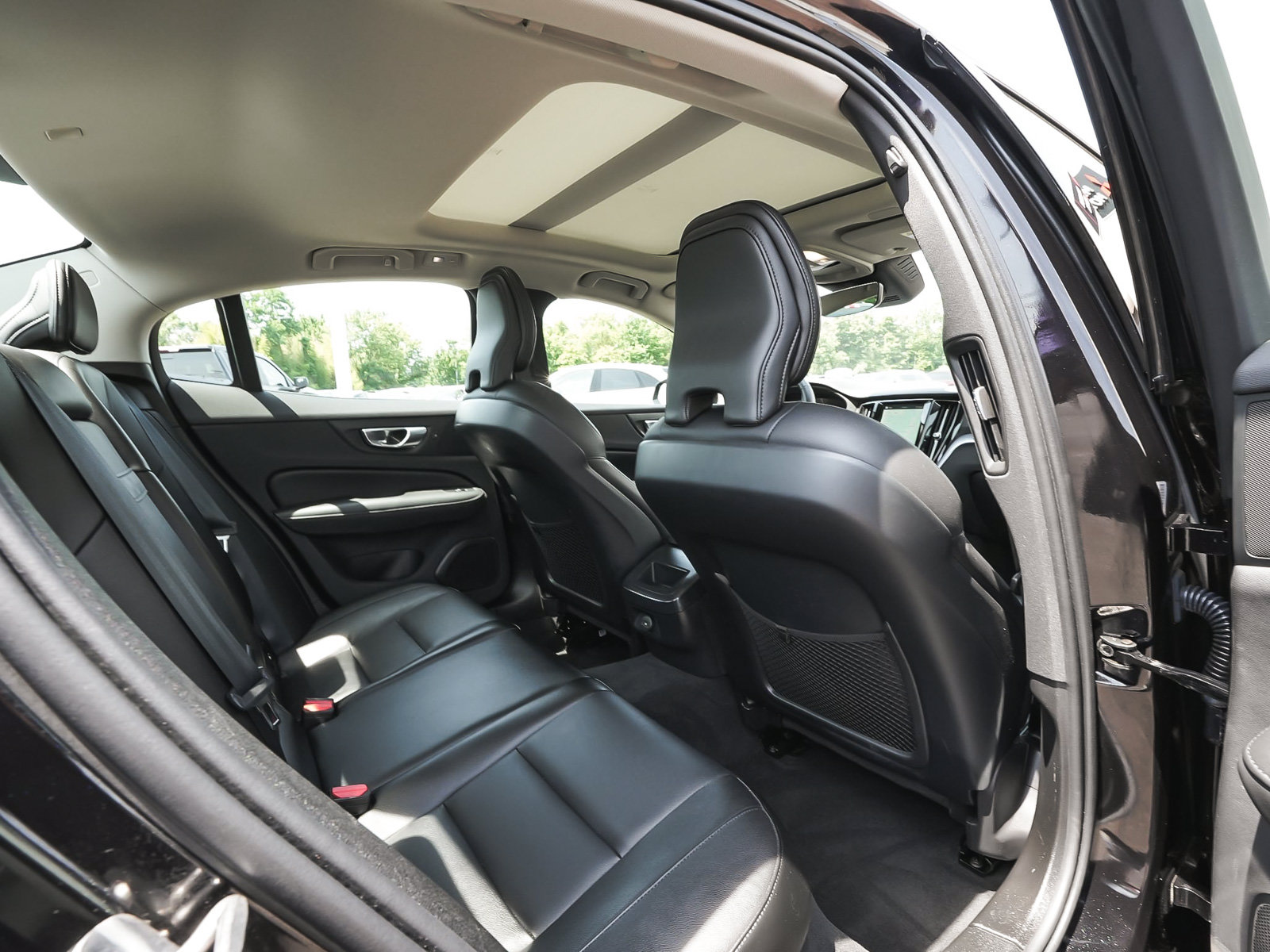 Used 2024 Volvo S60 B5 Core AWD/4WD image 38