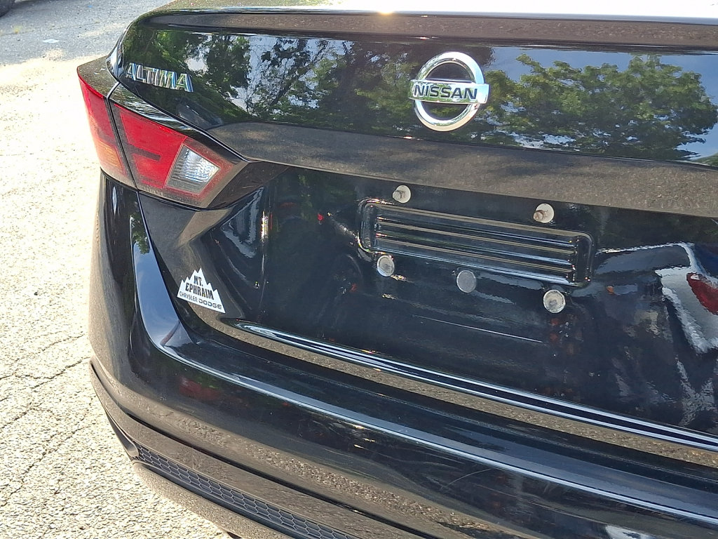 Used 2019 Nissan Altima 2.5 S FWD image 16