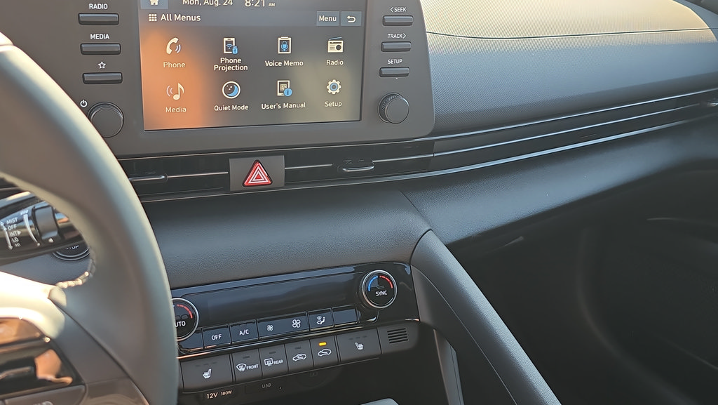 New 2026 Hyundai Elantra SEL Sport FWD image 21
