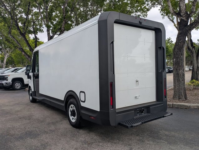 Used 2024 Chevrolet Brightdrop 600 w/ Battery Pack, Max Range AWD/4WD image 8