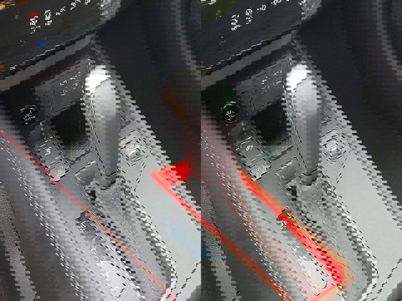 Used 2025 Nissan Kicks SR image 27