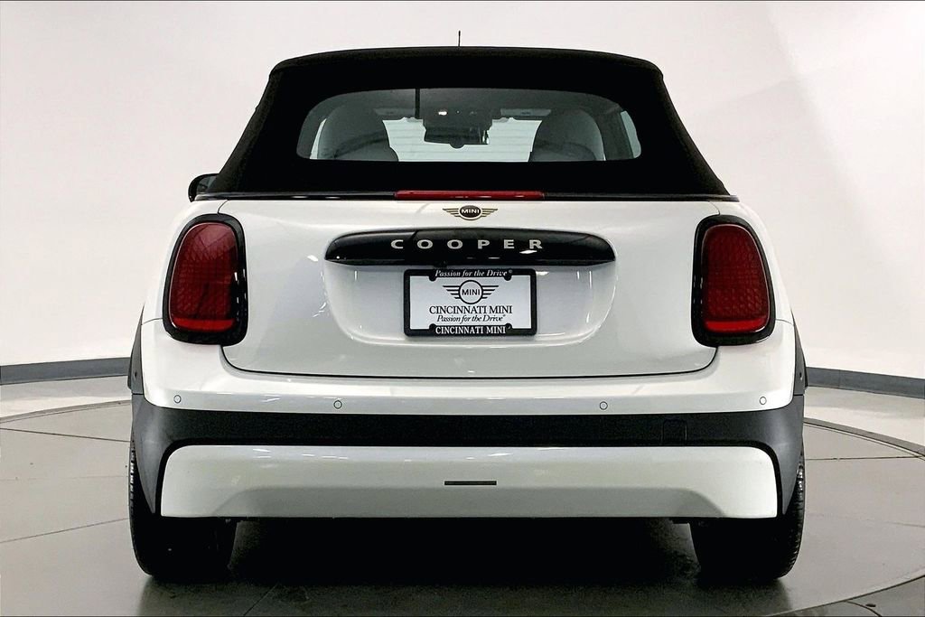 Used 2026 MINI Cooper Convertible image 3