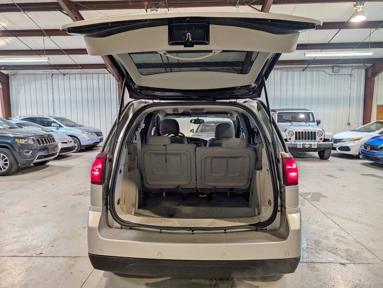 Used 2007 Buick Rendezvous CX image 21