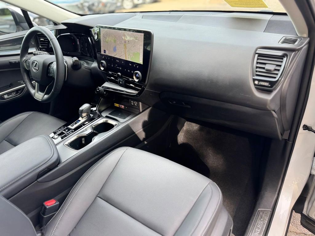 Used 2022 Lexus NX 350 AWD image 27