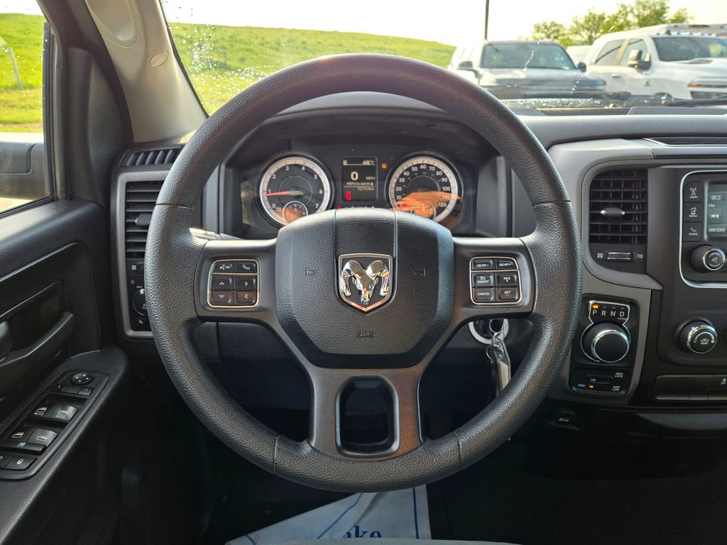 Used 2019 RAM 1500 Express w/ Express Value Package AWD/4WD image 21