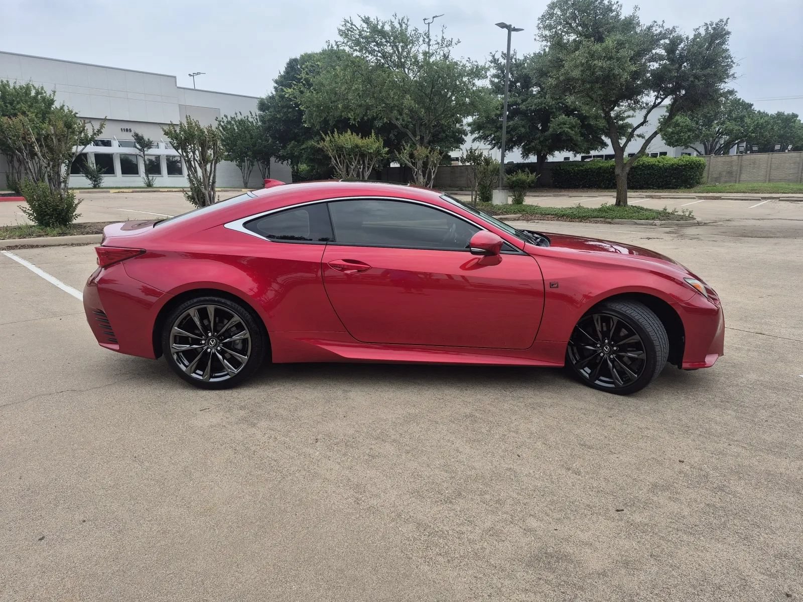 Used 2015 Lexus RC 350 w/ Luxury Package RWD image 5
