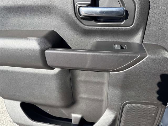 Used 2024 GMC Sierra 2500 Pro w/ Convenience Package image 11