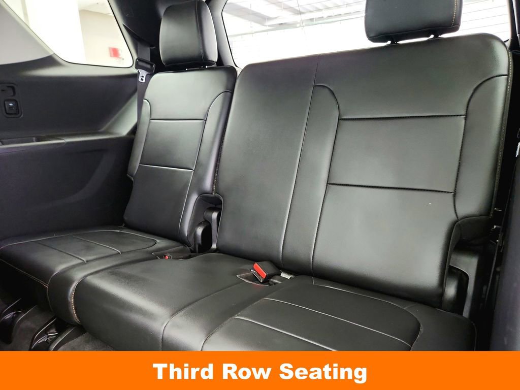 Used 2019 Chevrolet Traverse LT w/ LT Premium Package AWD/4WD image 29