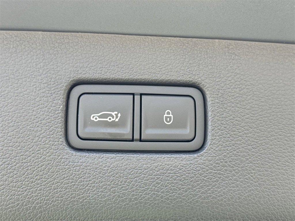 New 2025 Genesis GV80 2.5T Standard image 19