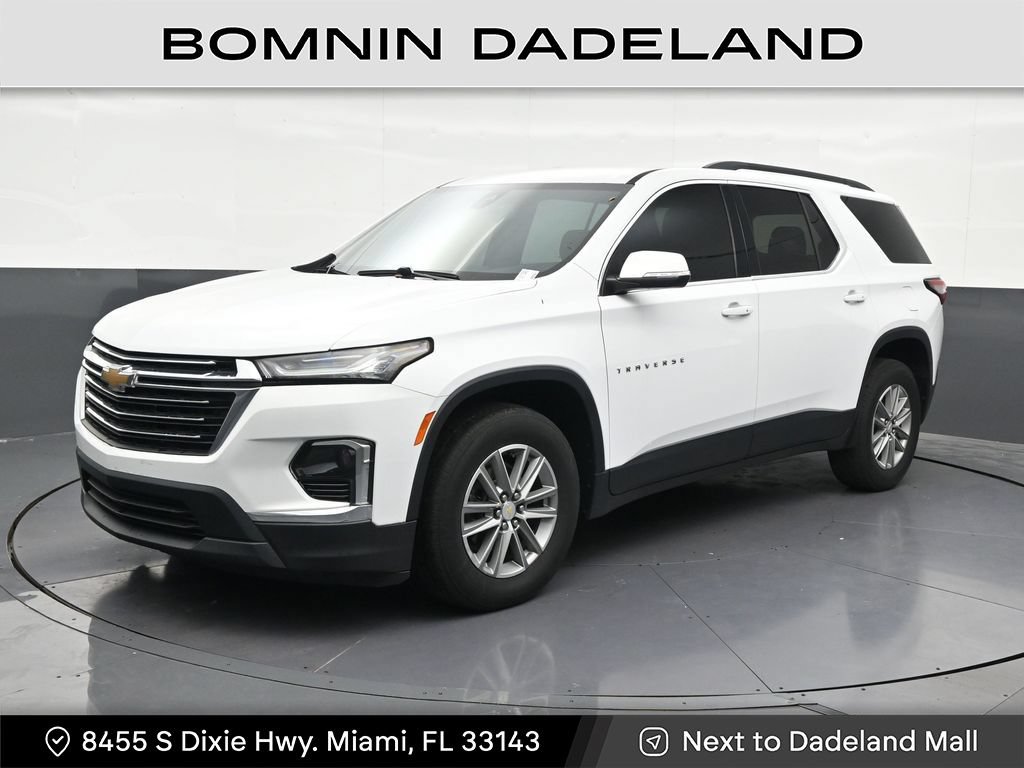 Used 2023 Chevrolet Traverse LT
