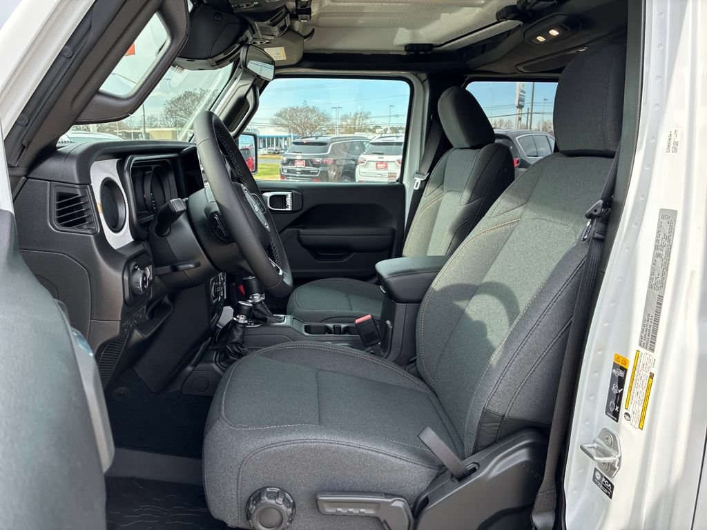 New 2026 Jeep Gladiator Sport AWD/4WD image 12