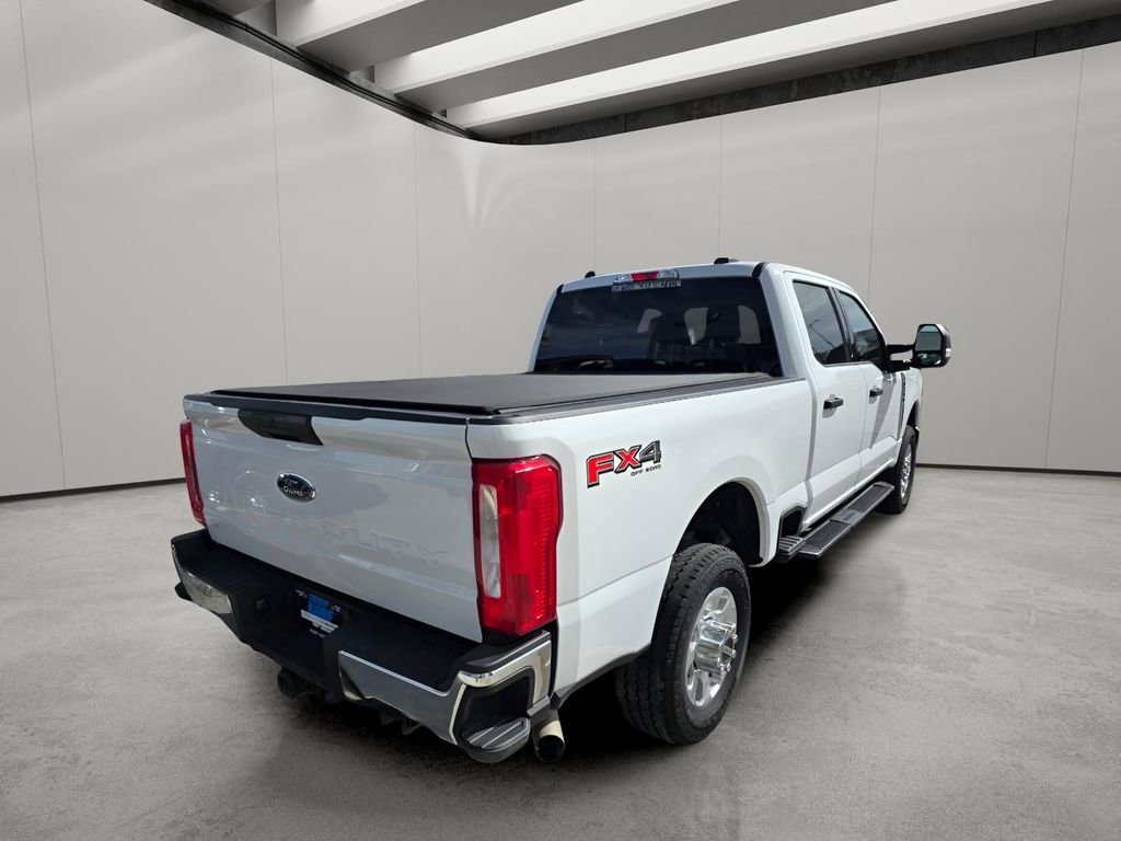 Used 2024 Ford F250 XLT w/ FX4 Off-Road Package image 6