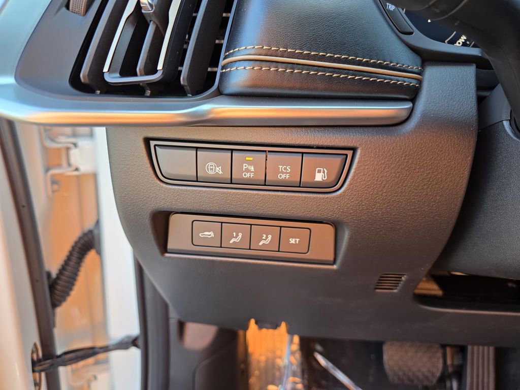 New 2026 MAZDA CX-90 Plug-In Hybrid w/ Premium Plus image 13