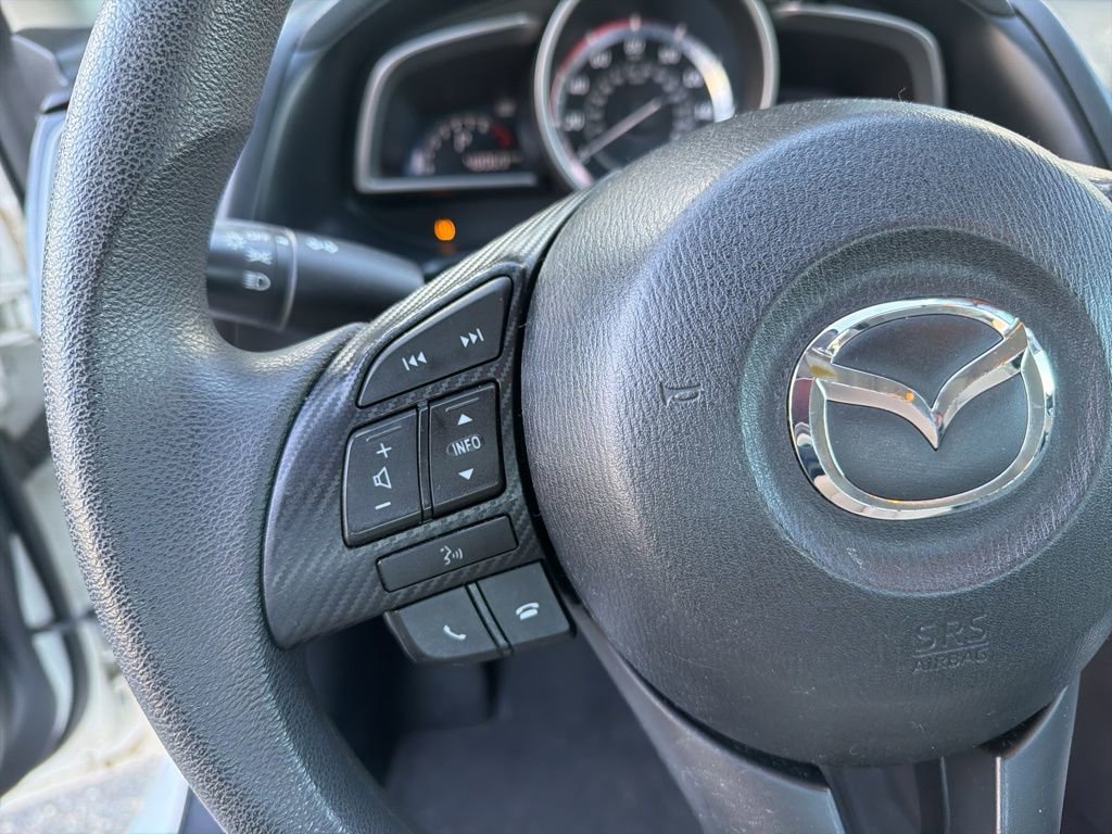 Used 2016 MAZDA MAZDA3 i Sport image 19