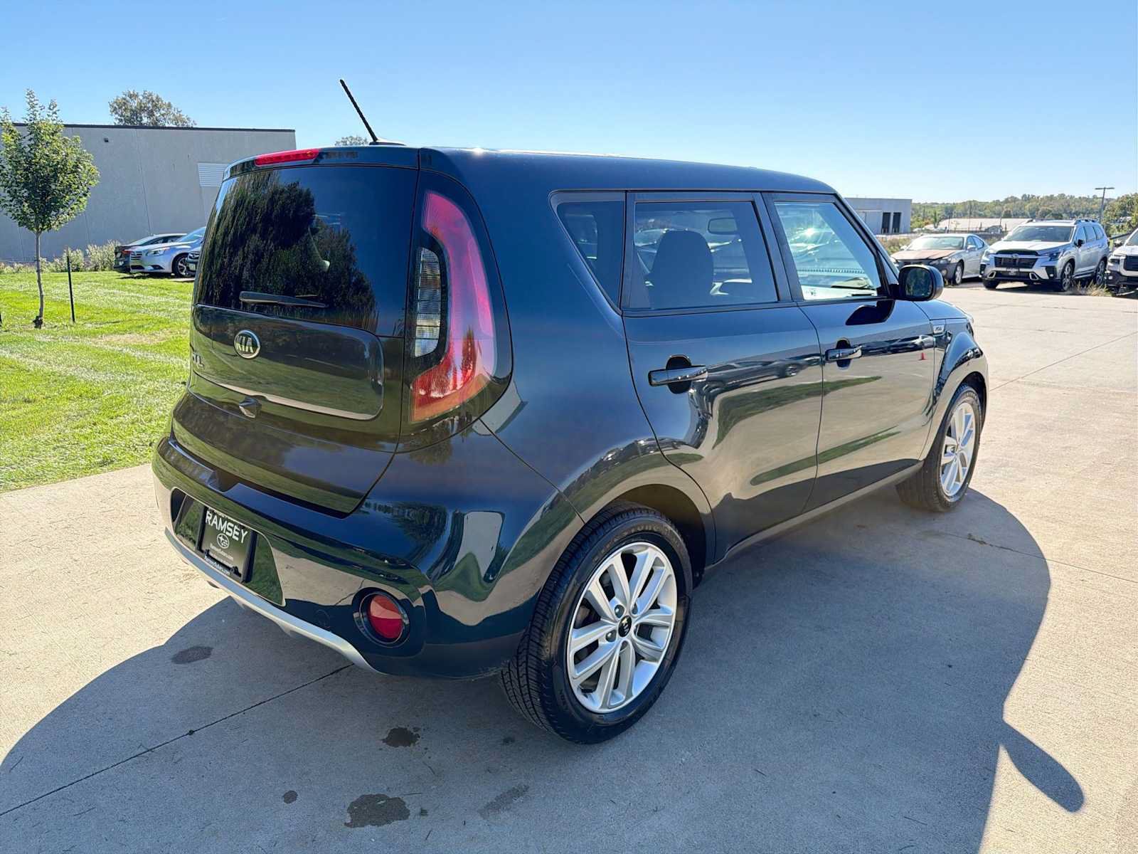 Used 2018 Kia Soul + w/ Audio Package FWD image 6