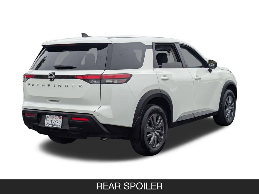 Used 2025 Nissan Pathfinder S FWD image 9