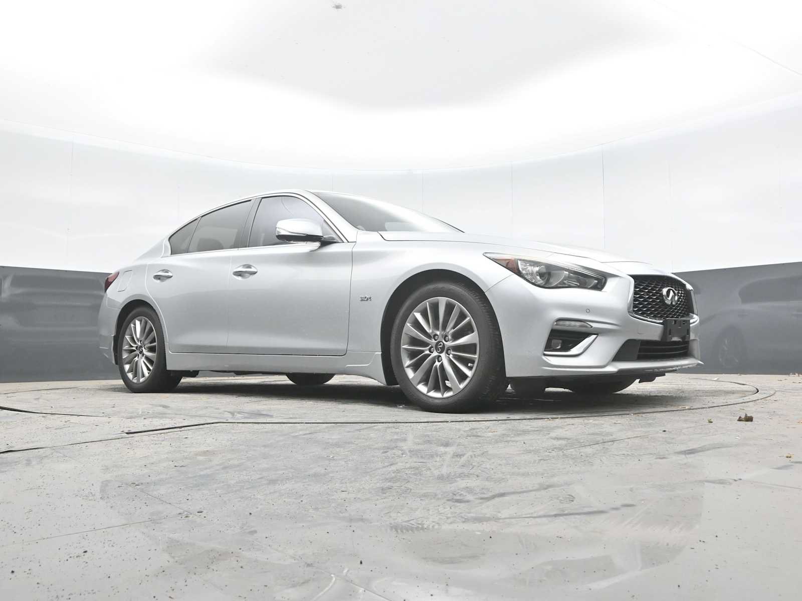 Used 2020 INFINITI Q50 Luxe w/ Essential Package (3.0T Luxe) AWD/4WD image 28