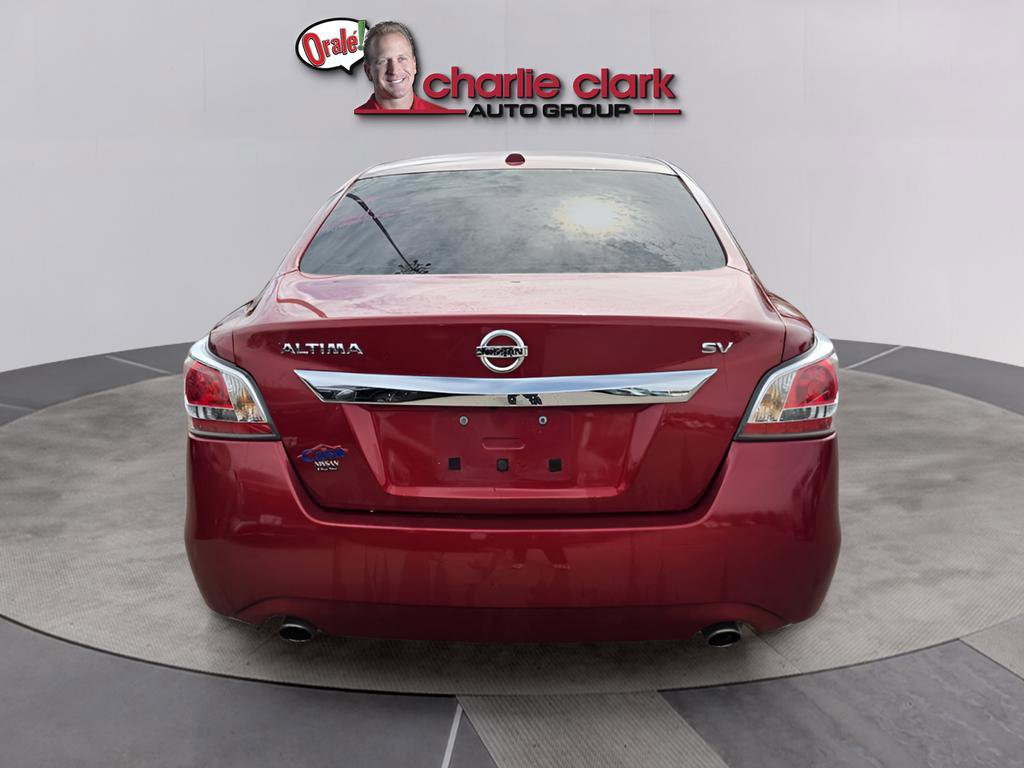 Used 2015 Nissan Altima 2.5 SV FWD image 5