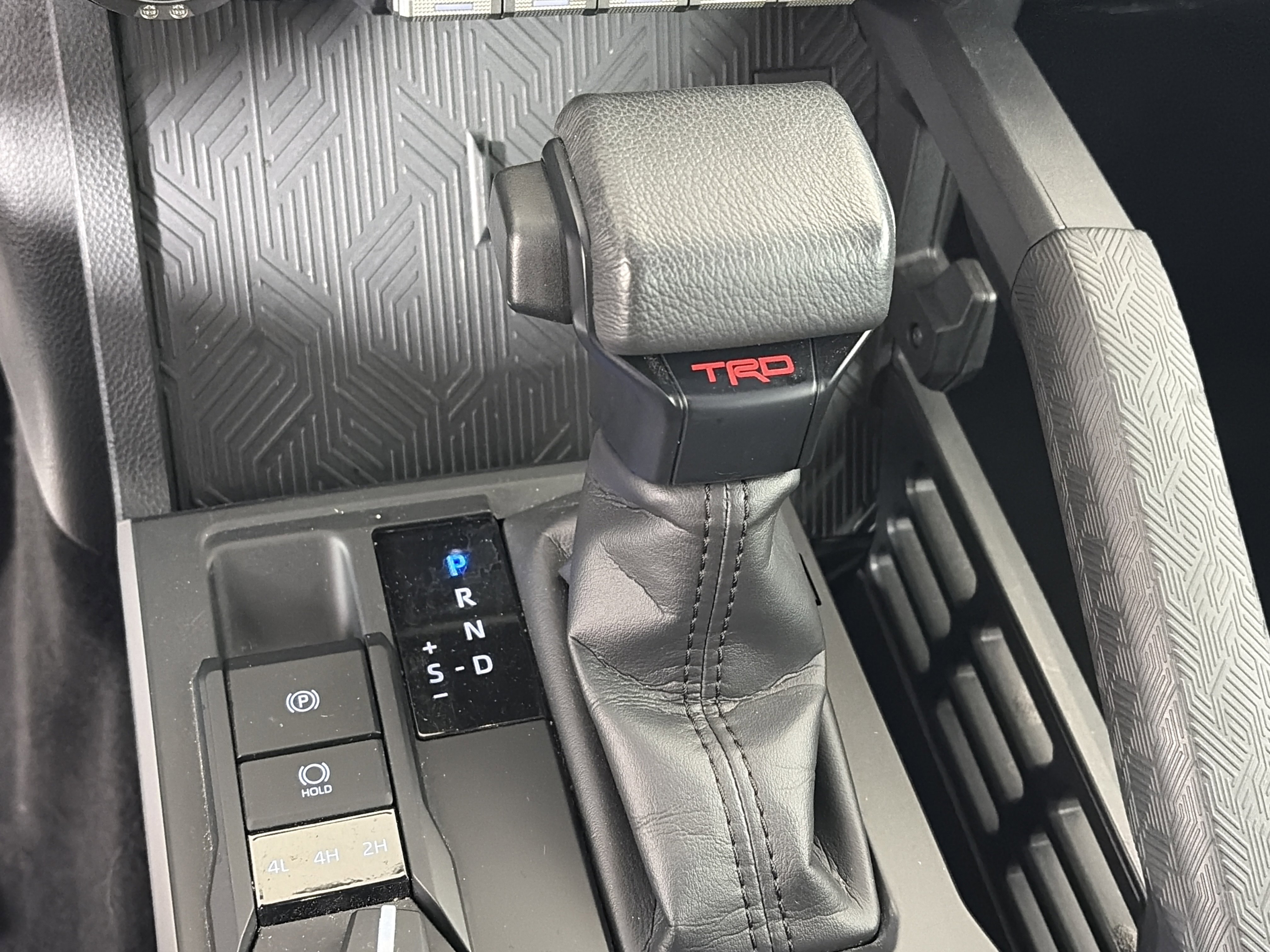 Used 2024 Toyota Tacoma TRD Off-Road image 22