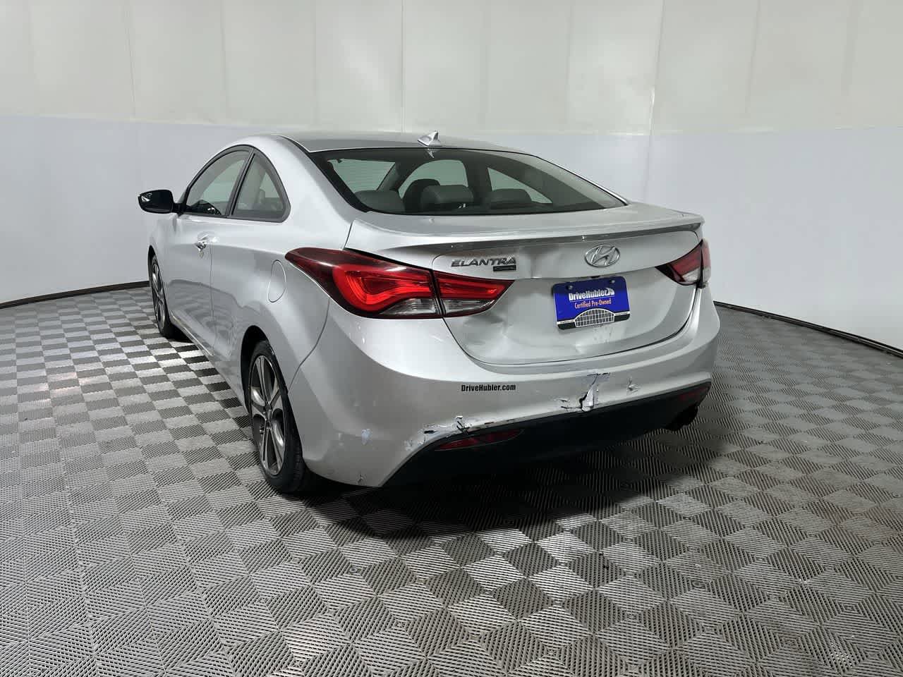 Used 2014 Hyundai Elantra w/ Option Group 2 FWD image 6