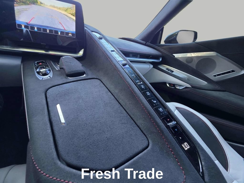 Used 2023 Chevrolet Corvette Stingray Premium Conv w/ Z51 Performance Package RWD image 15
