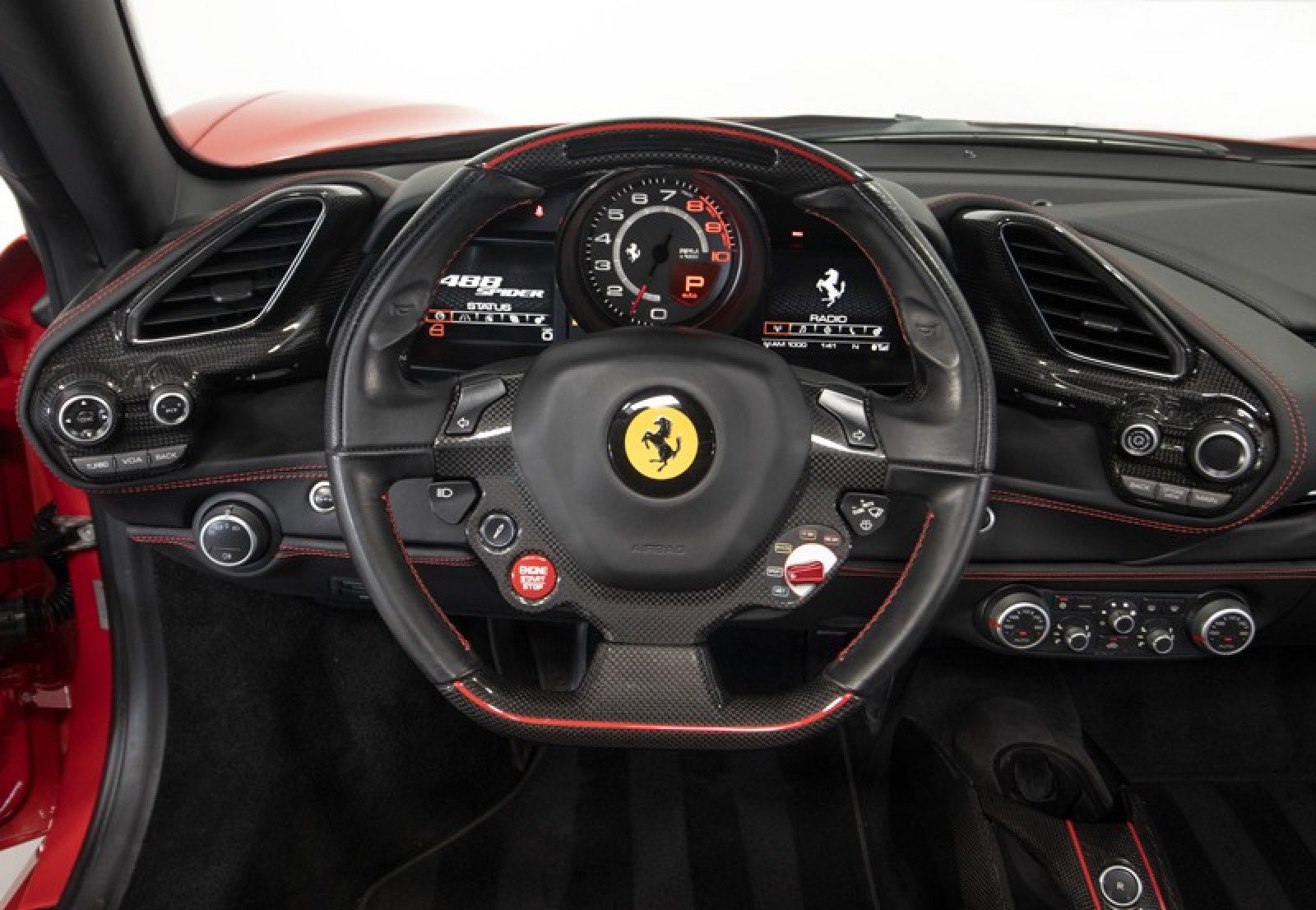 Used 2018 Ferrari 488 Spider image 30