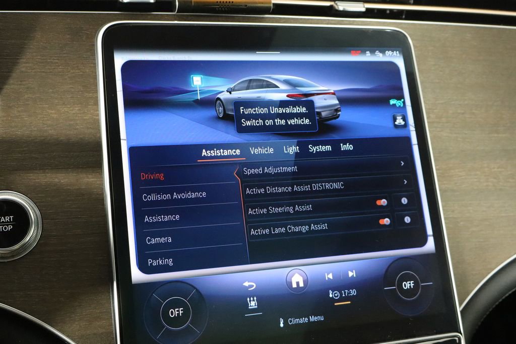 Used 2022 Mercedes-Benz EQS 450+ Sedan image 27