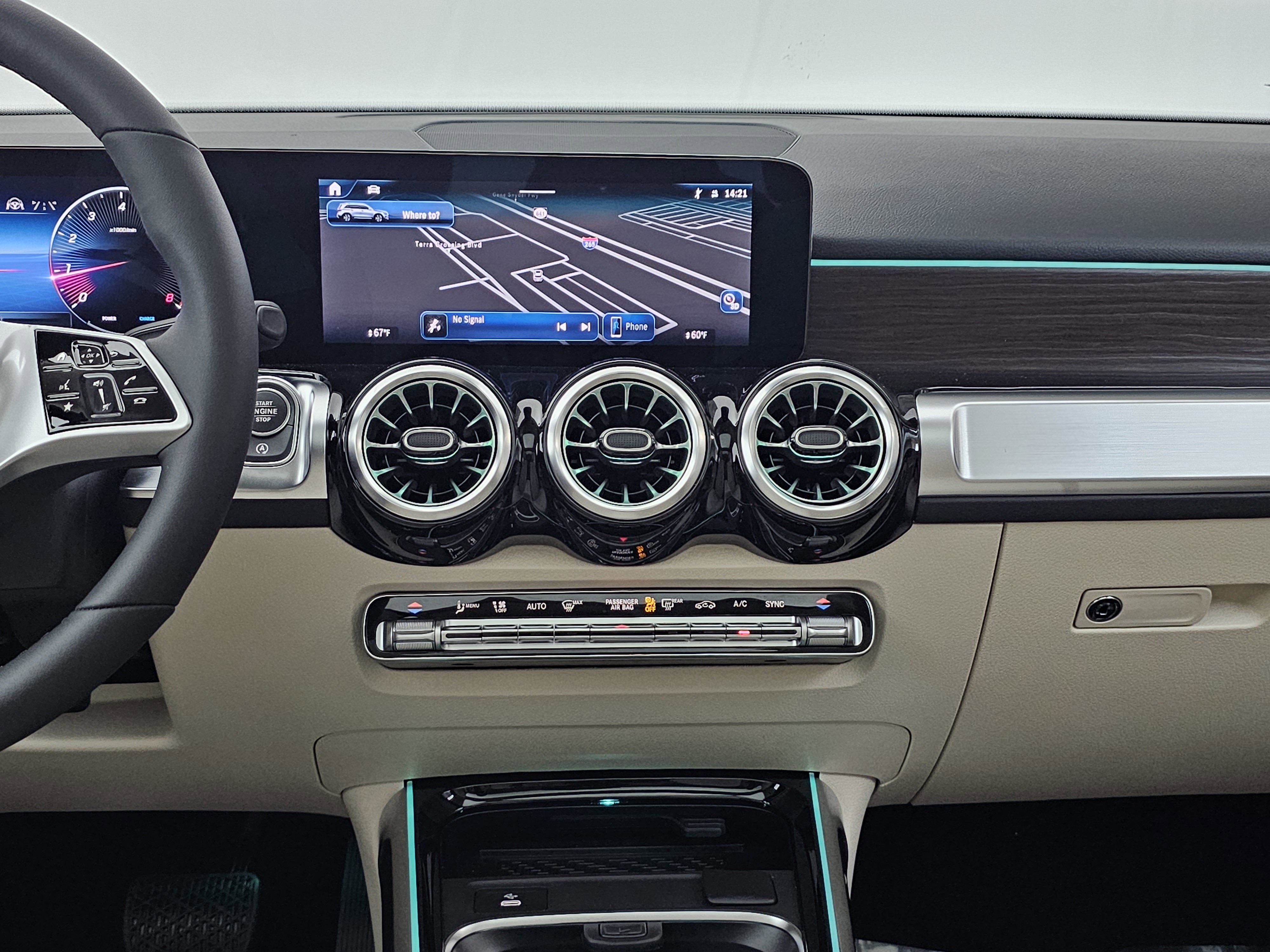 New 2026 Mercedes-Benz GLB 250 4MATIC image 39