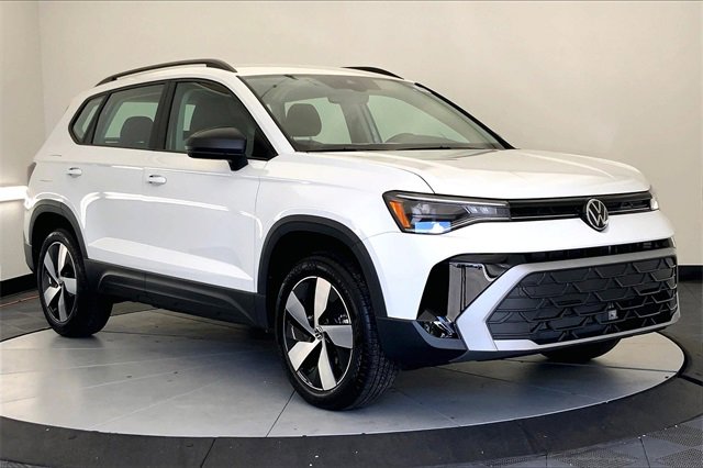New 2025 Volkswagen Taos S