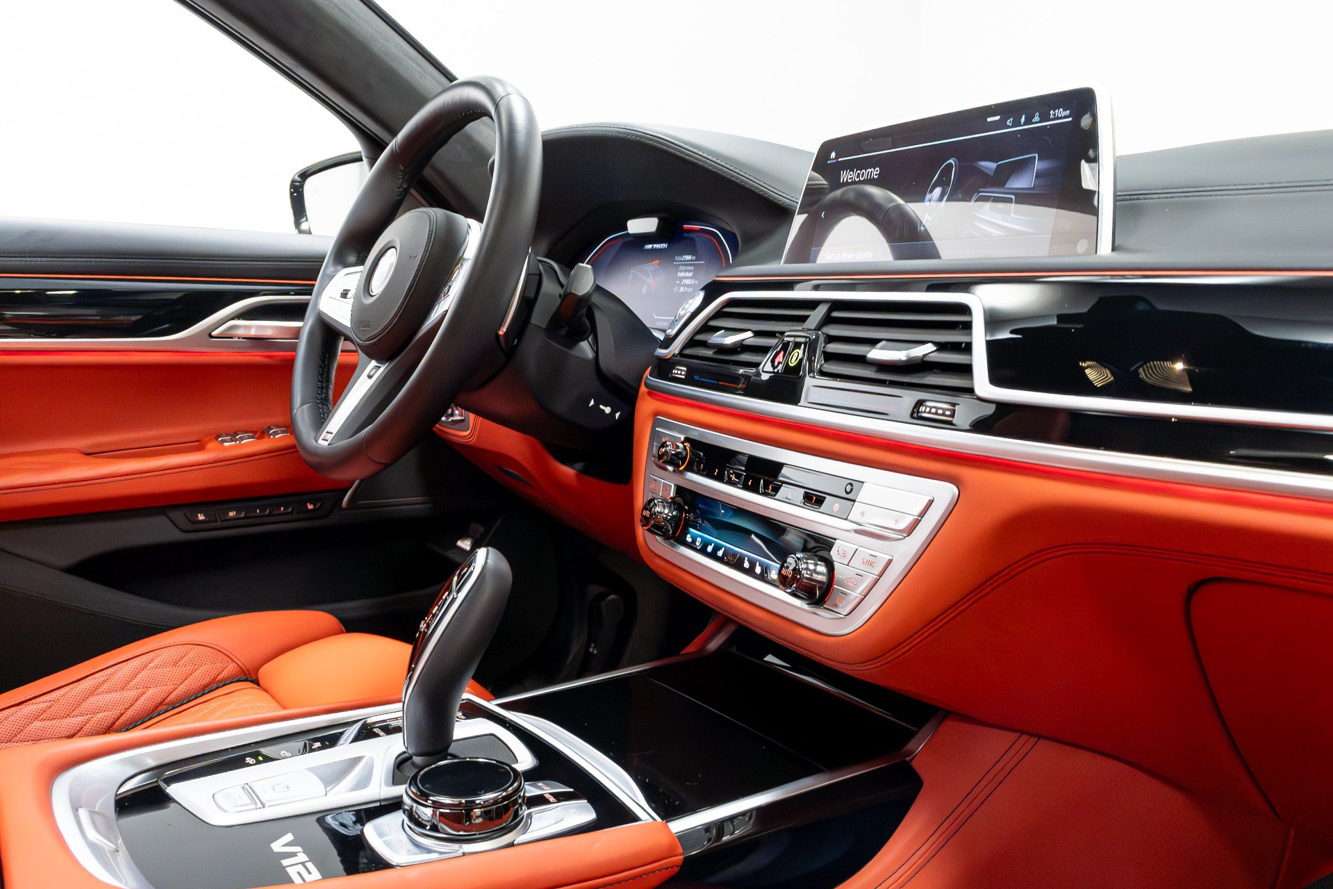 Used 2022 BMW M760i xDrive AWD/4WD image 24