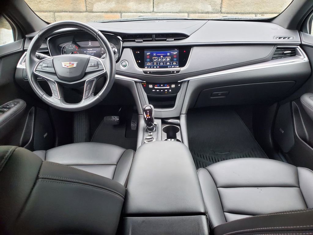 Certified 2023 Cadillac XT5 Luxury image 19