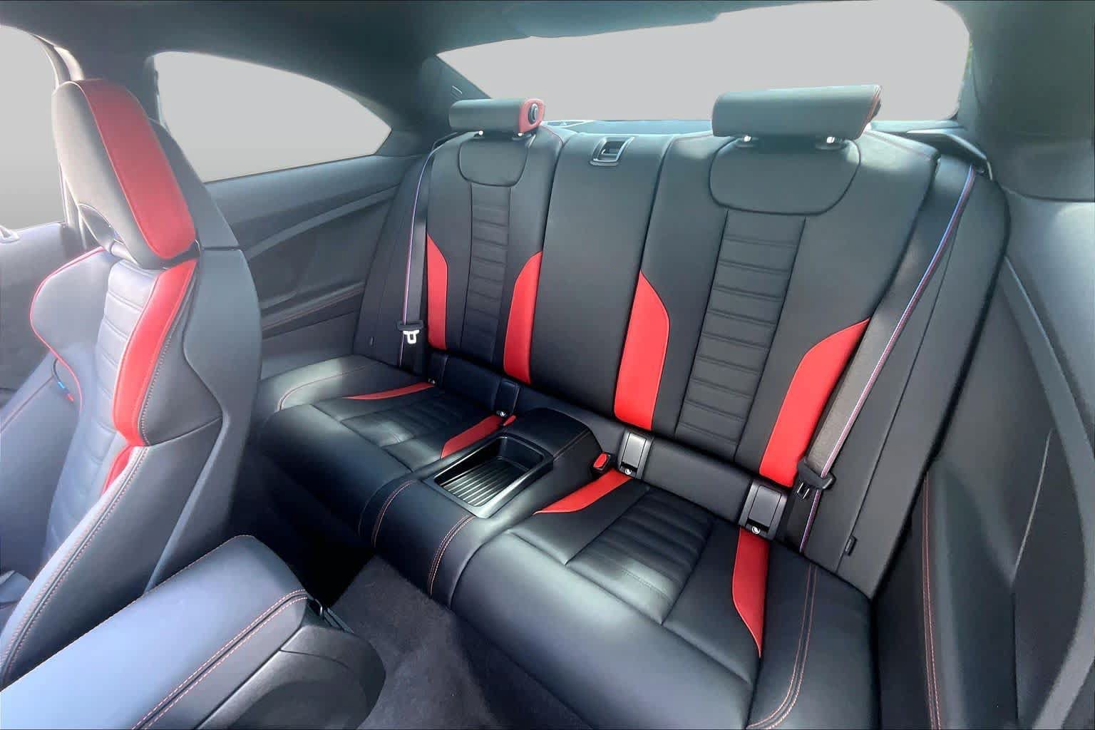 Used 2026 BMW M2 w/ Lighting Package RWD image 17