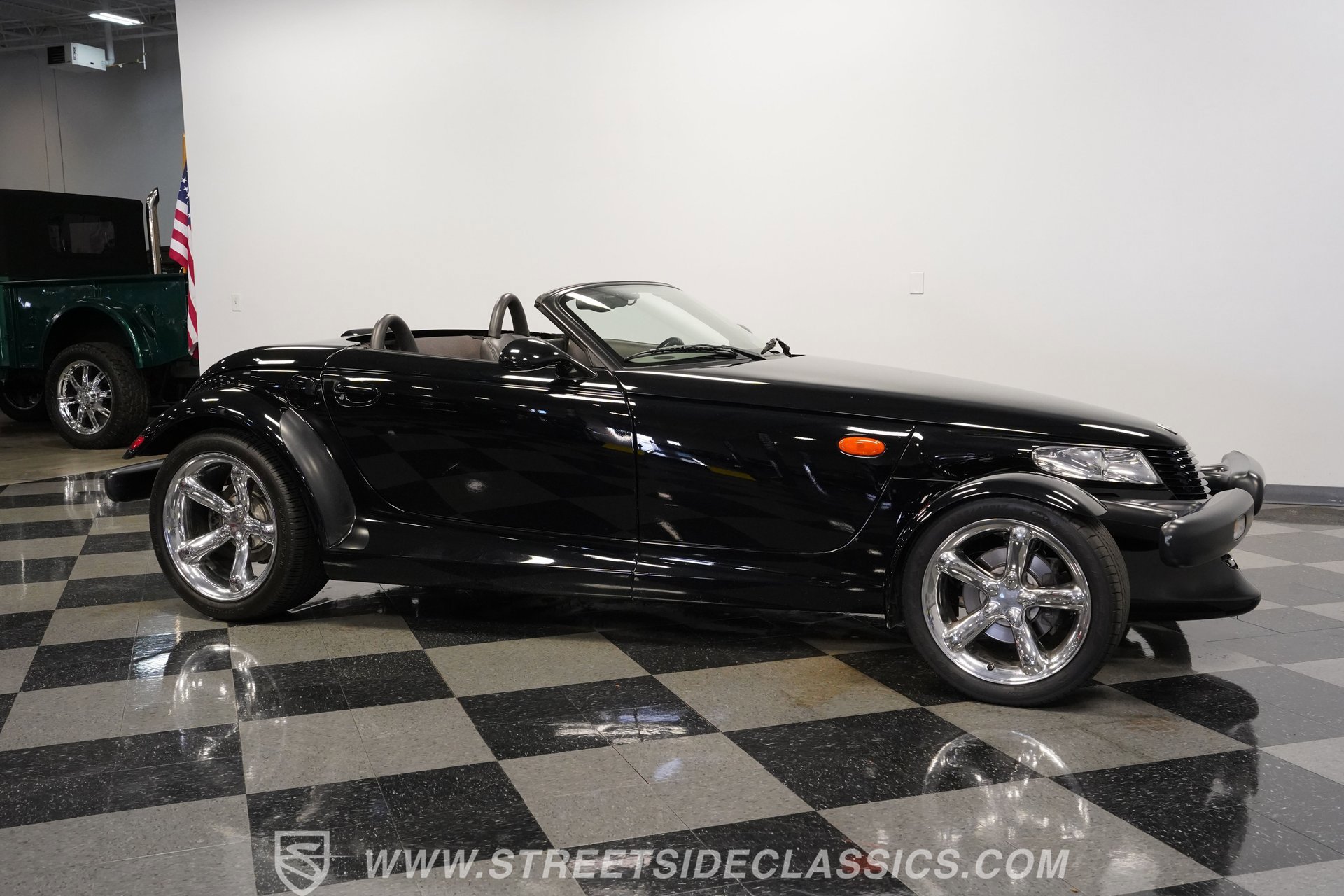 Used 2000 Plymouth Prowler image 15