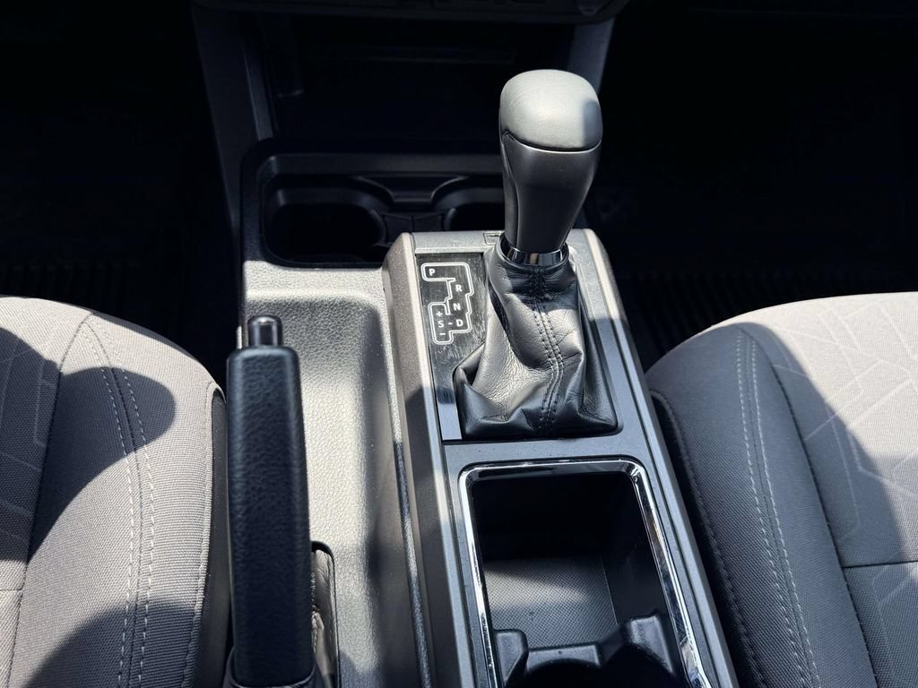 Certified 2019 Toyota Tacoma TRD Sport AWD/4WD image 6