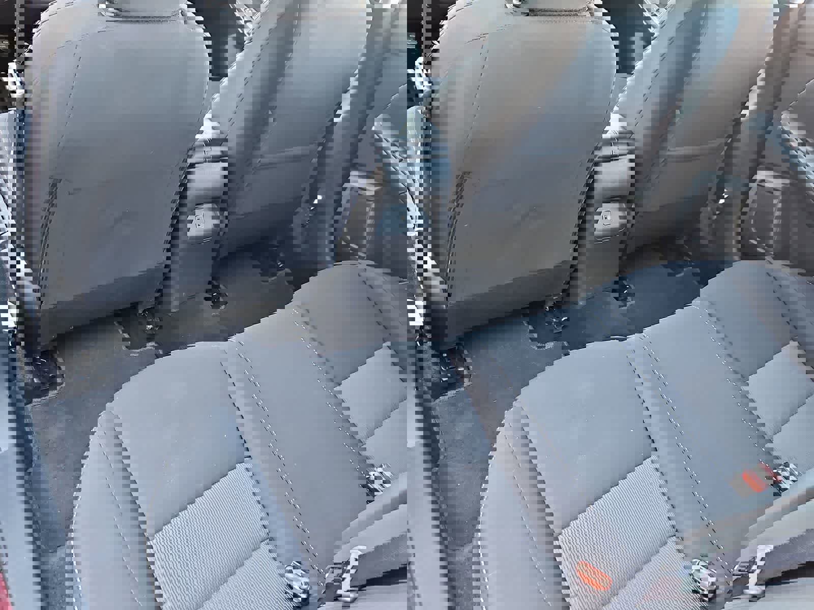 Used 2024 Nissan Sentra SV FWD image 17