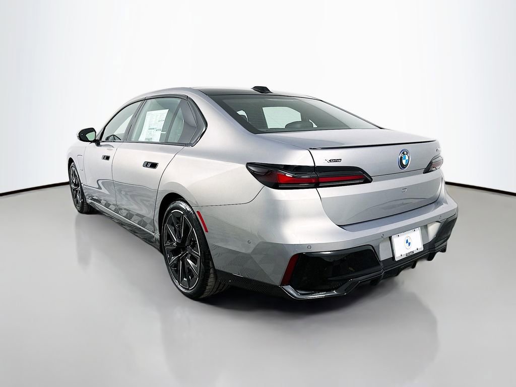 New 2026 BMW 750e xDrive w/ Executive Package image 7