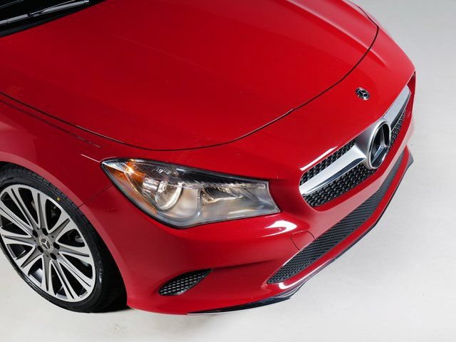 Used 2019 Mercedes-Benz CLA 250 4MATIC image 30