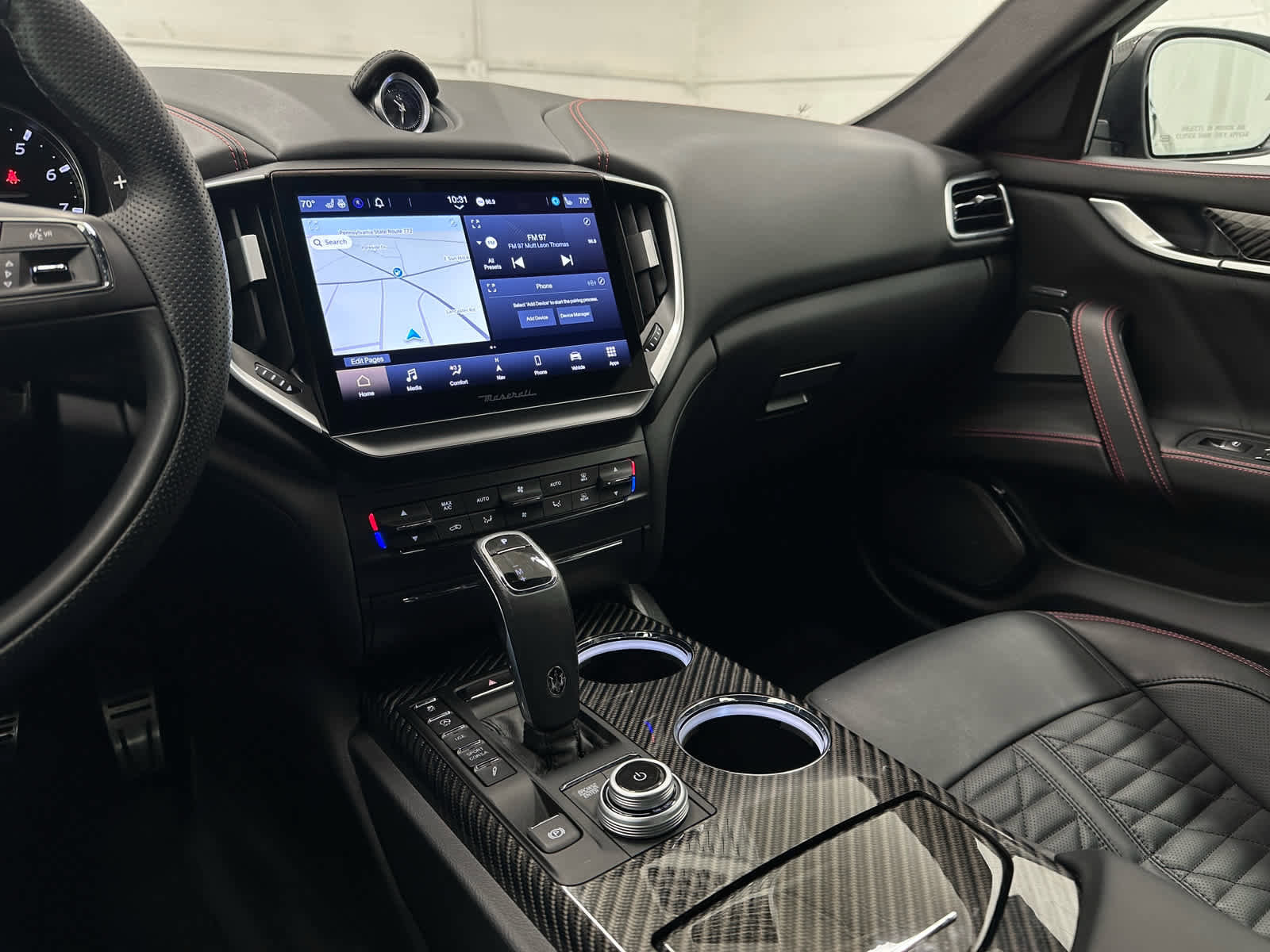 Used 2022 Maserati Ghibli Trofeo image 28