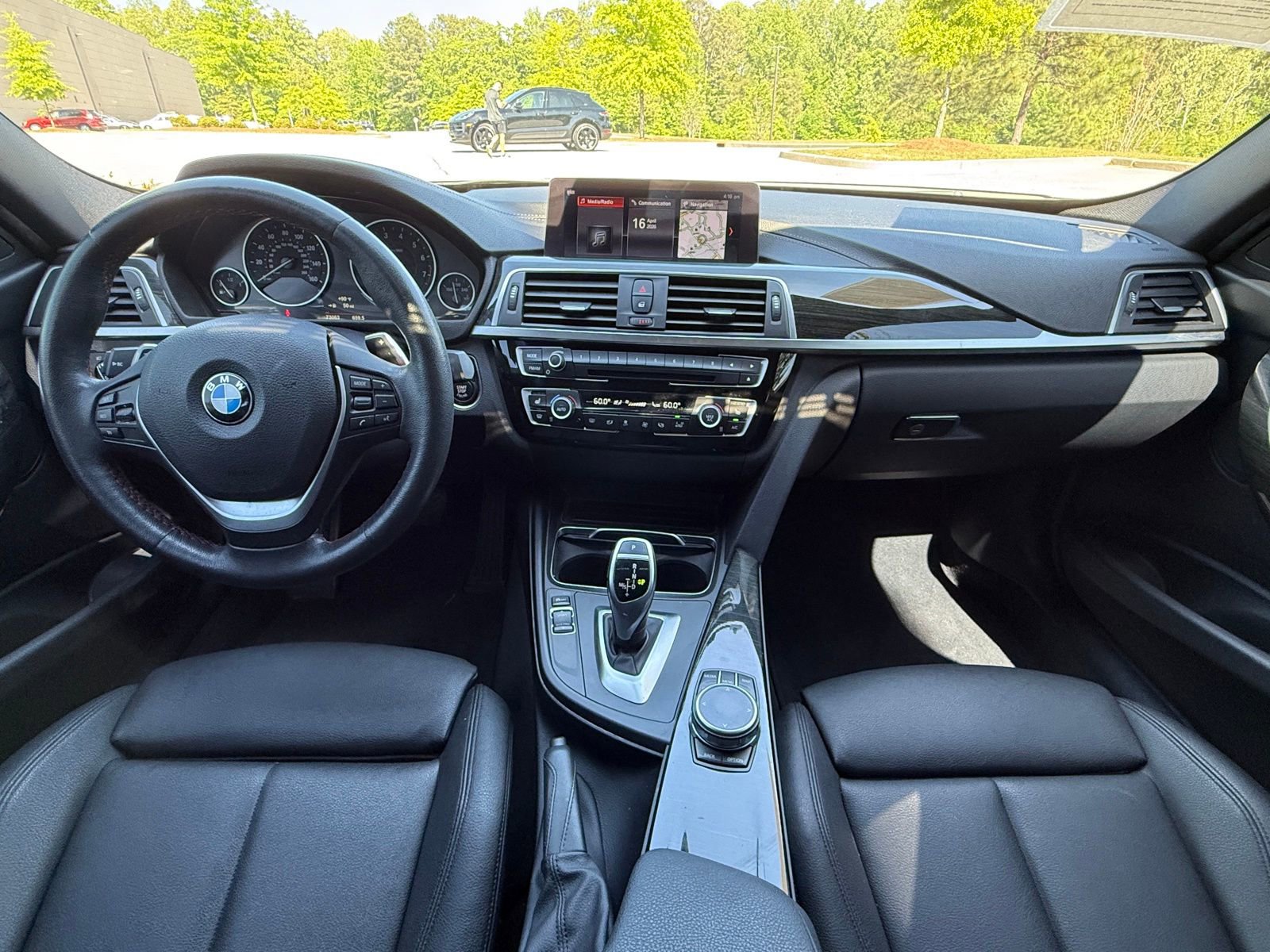 Used 2018 BMW 330i xDrive Sedan w/ Convenience Package AWD/4WD image 23